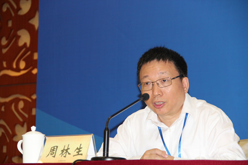 中國經(jīng)濟(jì)體制改革基金會(huì)穩(wěn)增長(zhǎng)、促改革、謀發(fā)展——2015體改工作交流會(huì)                                                        